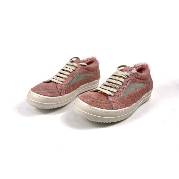 Pink calf-hair sneakers in pink