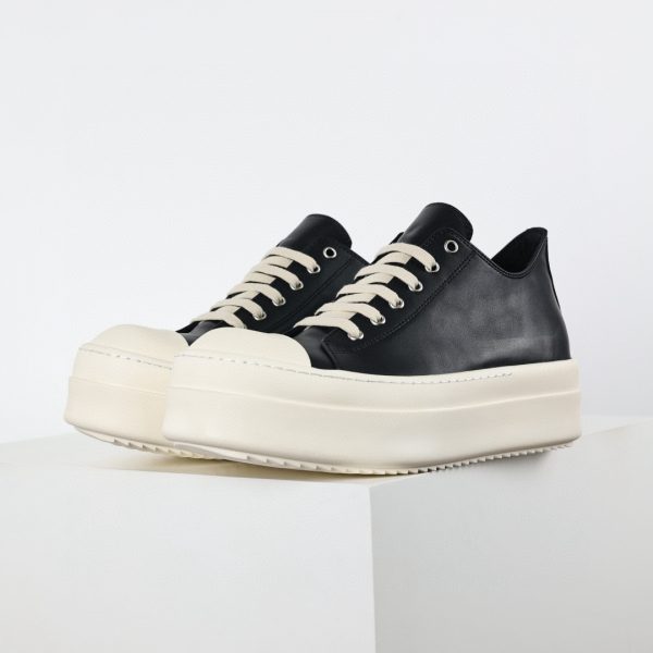 Black Leather Mega Bumper Low-Top Sneakers