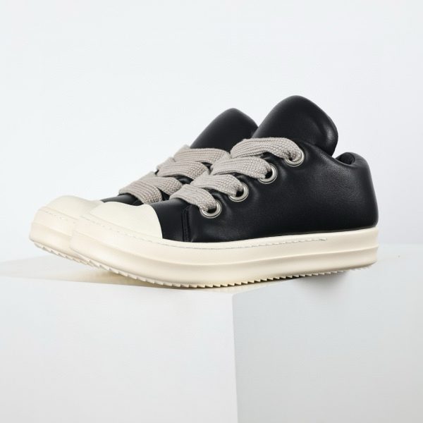 Porterville Jumbo Laced Padded Low
