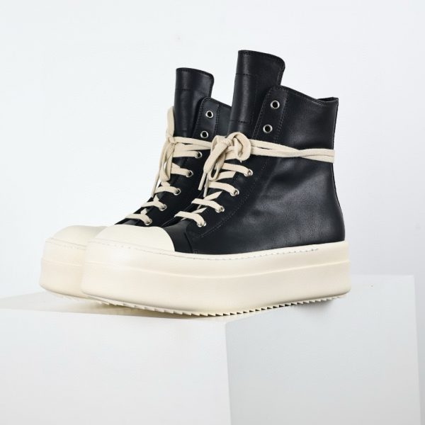 Mega Bumpers Sneakers