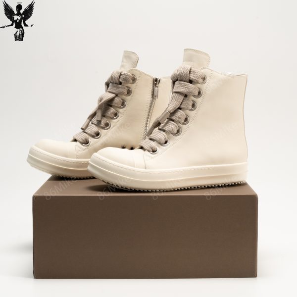 JUMBO LACE HI SNEAKERS--MILK/PEARL
